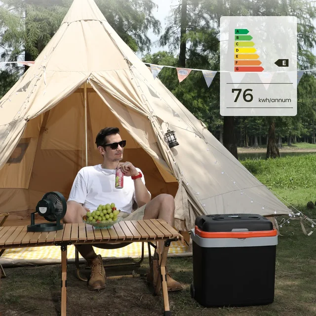 33 Liter Sport Fridges Warm And Cold Retractable Rod With Wheels Travel Camping Beverage Refrigerators 2