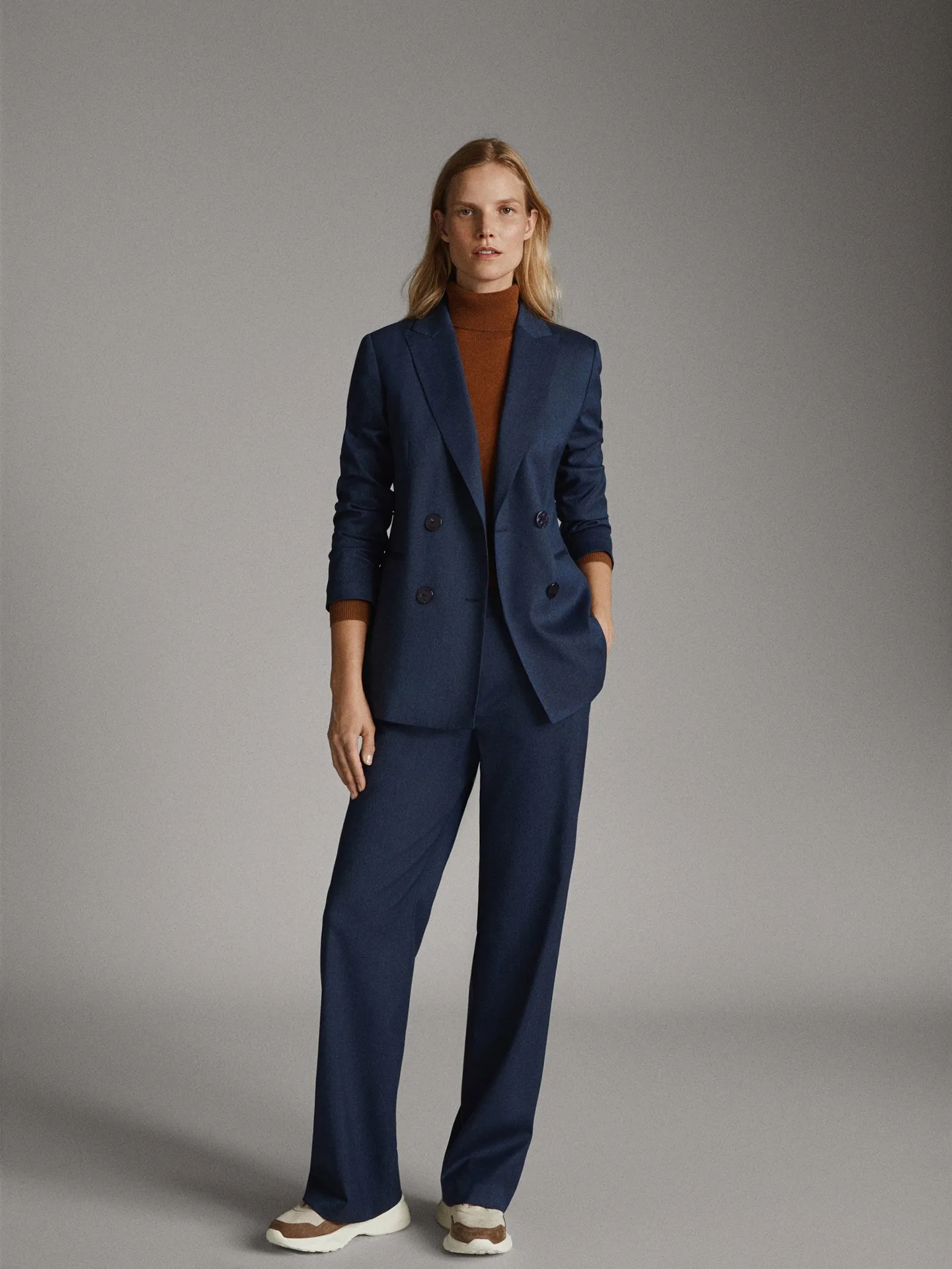 

Navy Blue Ladies Suit Casual Temperament Top, Pants, Two Pieces Support Customization