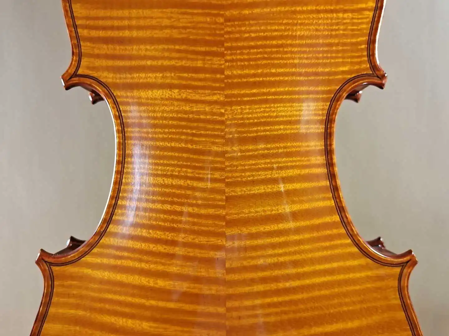 Master Tone ! Italy Top Oil Varnish! Fully hand painted ！4/4 Handmade golden yellow Violin musical instrument free case bow