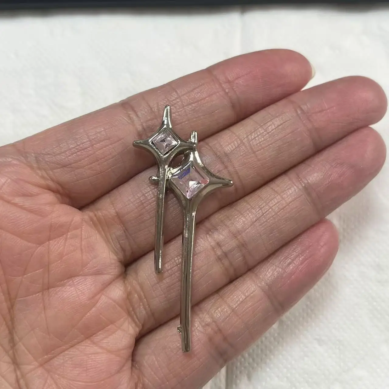 Set of 2 Glittering Gold and Silver Crown Rhinestone Pendants for DIY Phone Case Decoration