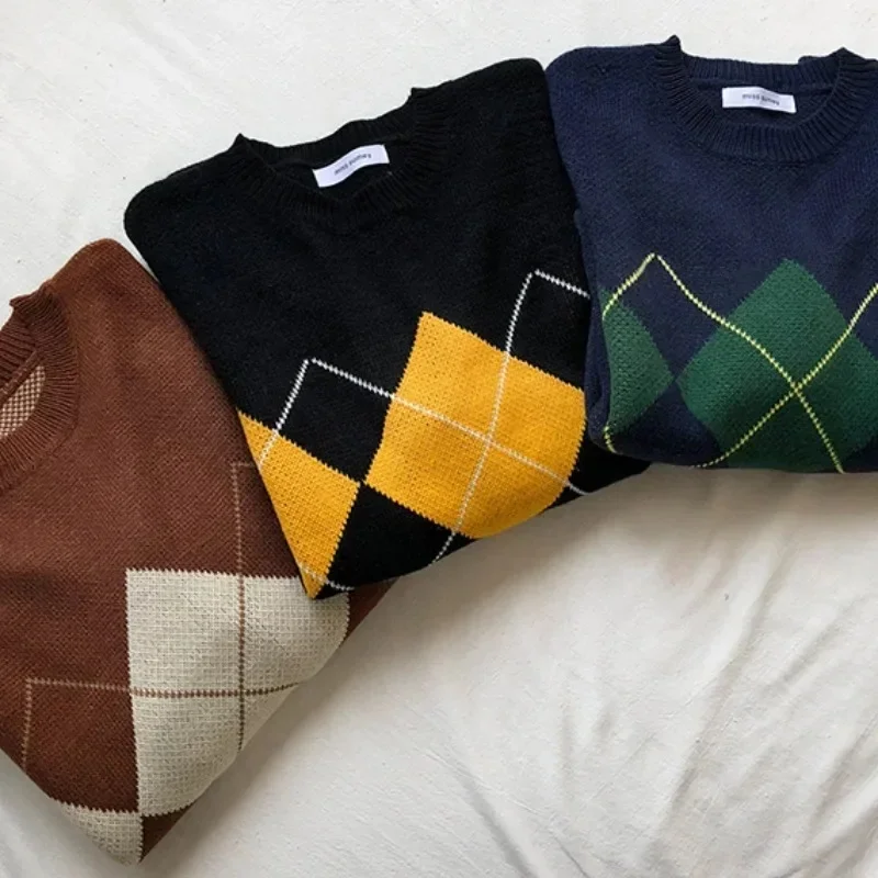 Women Autumn Plaid Knitted Sweater