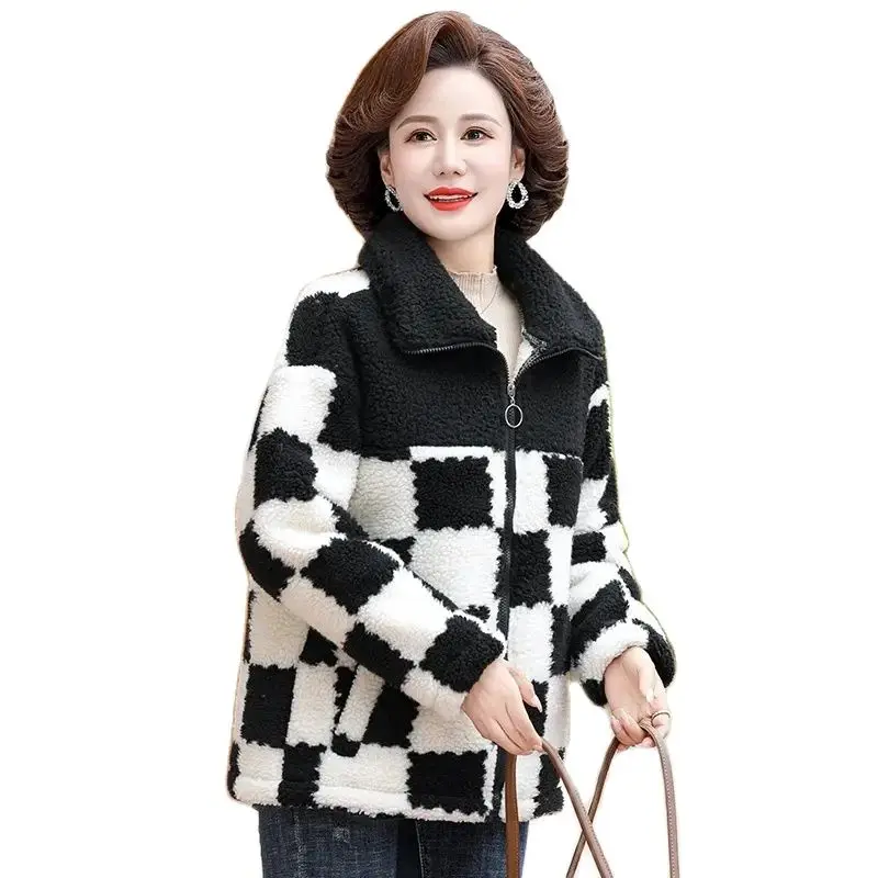 

Autumn Winter New Middle-Aged Women's Cotton Clothes Ladies Fashion Lambswool Plus Velvet Coat Middle-Aged Mother Jacket