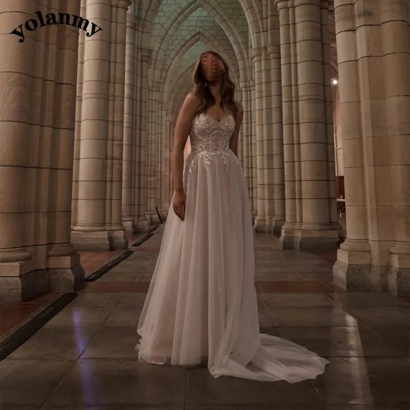 

YOLANMY Strapless Wedding Dress Boho Appliques Illusion Backless Chapel Train Robe De Soirée De Mariage Prom Holiday dress
