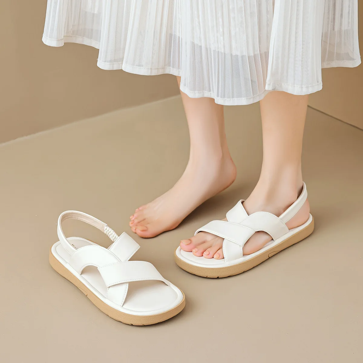 Summer Women's Outdoor Flat Sandals Korean Style Simple Fashion Size 41-43 women sandals women flats