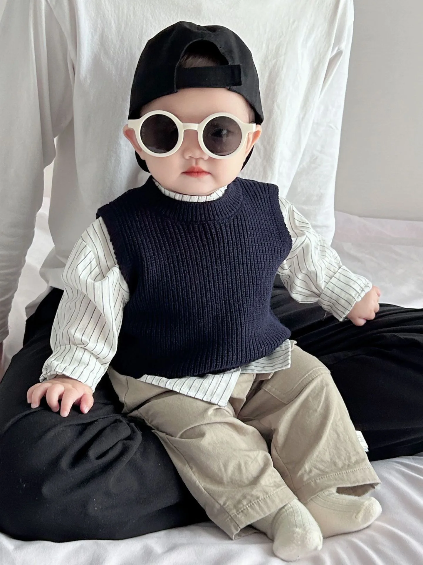 Autumn Baby Sleeveless Knitted Vest Solid Boys Girls Versatile Sweater Vest Infant Toddler Tops