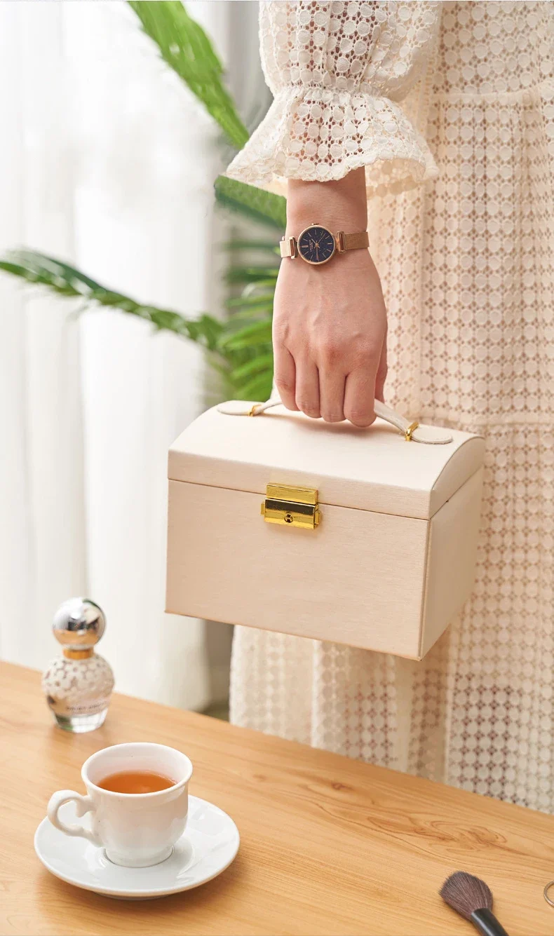 1 Three-layer Large Capacity Beaded Pearl Necklace Bracelet Ring Box Necklace Box Watch Storage Box Jewelry Earrings Box 01