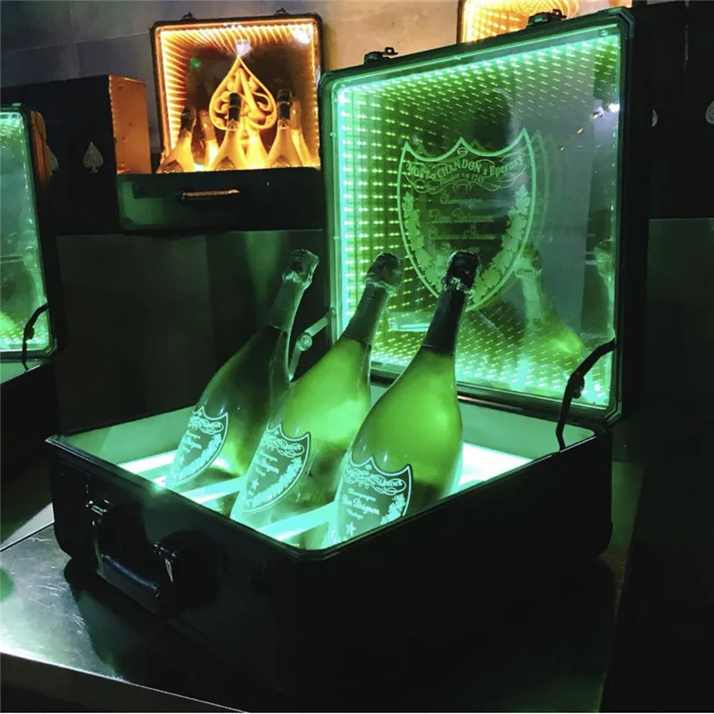 

3 Bottles LED DOM P CHAMPAGNE SUITCASE Wine Bottle Carrier Box Glorifier Display Case VIP Presenter for Night Club Lounge Bar