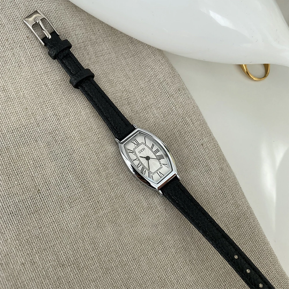 Free shippings Fashion Simplicity cask shape belt Watch For women's girl student Chain watch strap watch Women's accessories