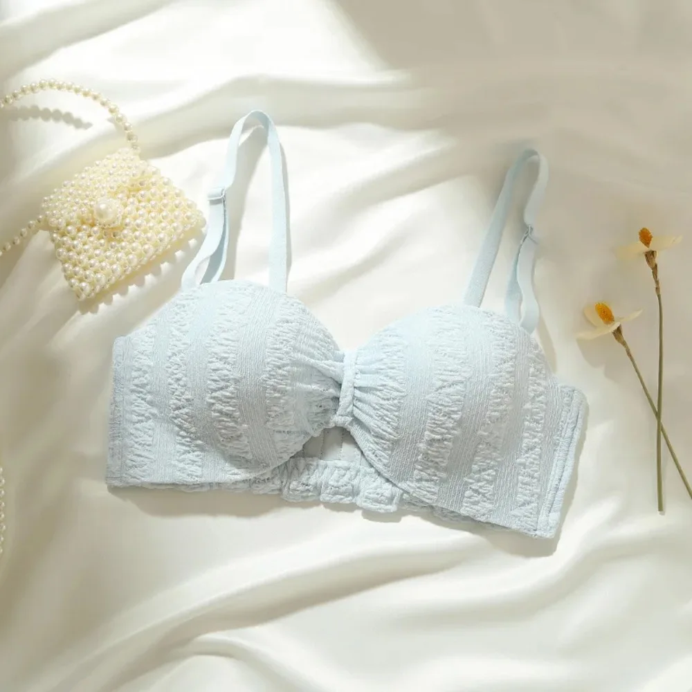 Half A Cup of Thickened Lace Seamless Lingerie for Women with Flat Breasts Bra Cute 3