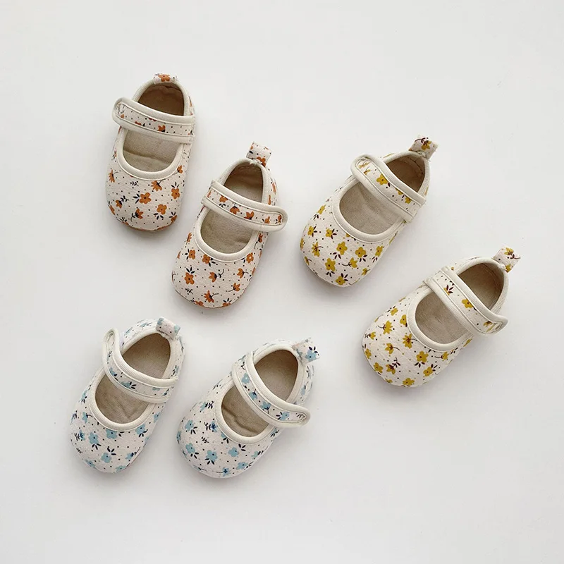 

MILANCEL Baby Shoes Floral Indoor Anti-Slip Shoes