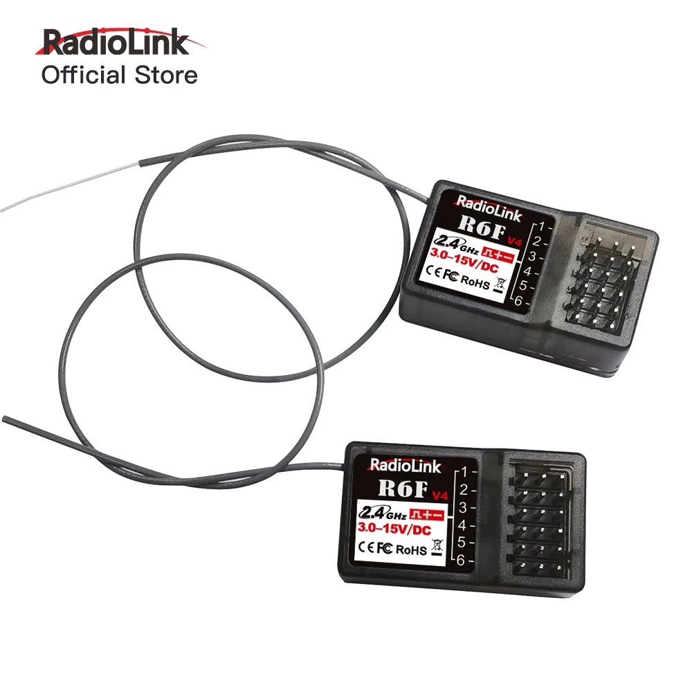 Radiolink R6F récepteur 6 canaux 2.4GHz installé dans une voiture RC, prêt pour longue portée