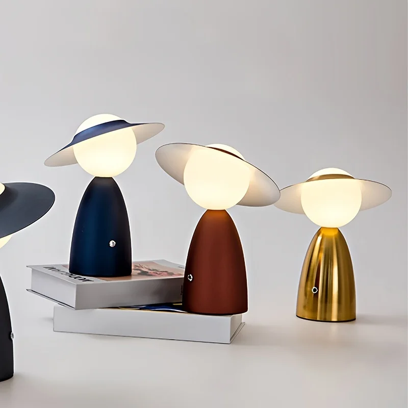 Table Lamp Image 1