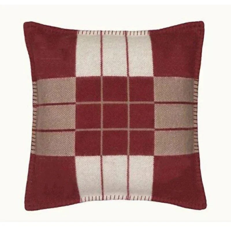 Luxury Pillow Covers Crochet Soft Plaid Letter Pillowcase Sofa Bed Blanket Living Room Knitted Striped Geometric Home Decoration