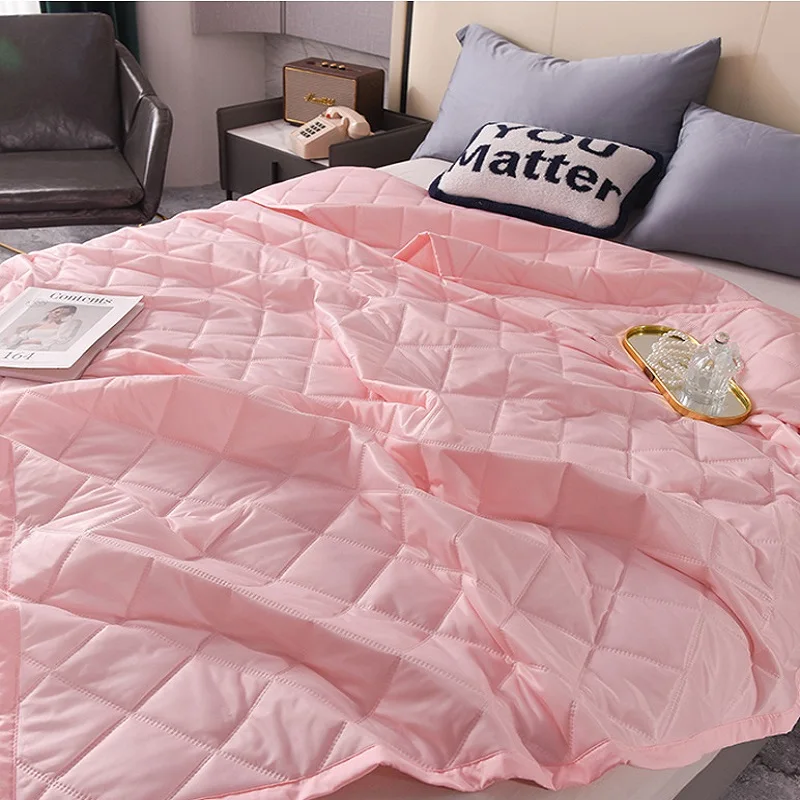 New Luxury Cool Feeling Quilted Quilt For Adult Kids Spring Summer Quilts  Mechanical Wash Soft Comfortable Thin Comforter - Quilt - AliExpress