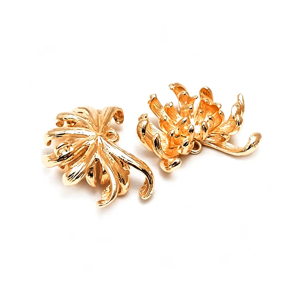 Elegant Brass Flower Charms in 18K Gold or Silver Finish - Set of 6