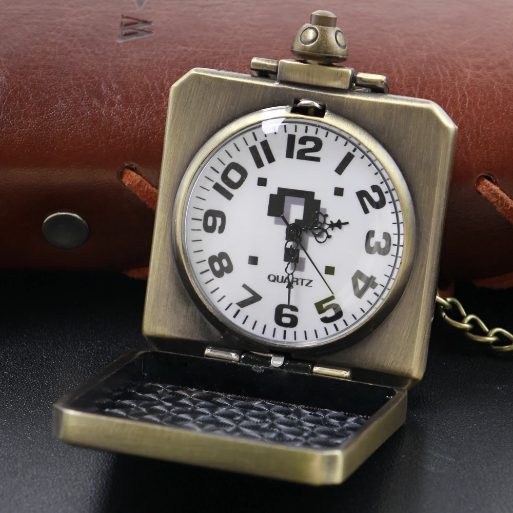 Bronze Paradise Game Quartz Pocket Watch Chain Men and Women Vintage Charm Steampunk Pendant Necklace Clock Cf1168