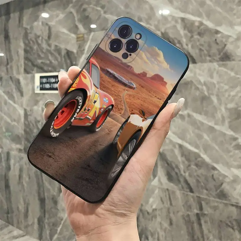 thumbnail image 1 of Funda de teléfono Disney Cars Lightning McQueen para iPhone 8 7 6 6S Plus X SE 2020 XR XS 14 11 12 13 Mini Pro Max Funda para móvil, 1 of 5