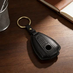 Vintage Leather Motorcycle Key Case with Keyring Accessories (Black)