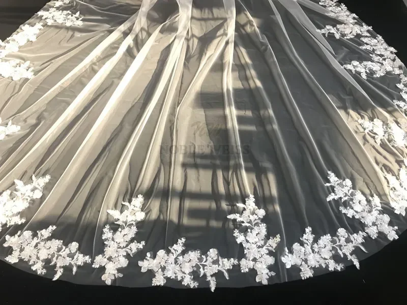 Bridal Veil Long Lace Appliques Wedding Veil Cathedral Length Luxurious Bridal Veils Bride Veil Wedding Accessories Customized bridal veil