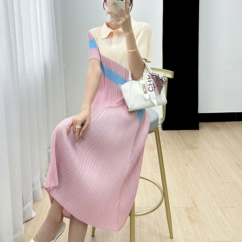 

Miyake Style Pleated Dress for Women 2023 Summer New High-end Color-blocked Lapel Pleated Casual Temperament Commuting Skirt