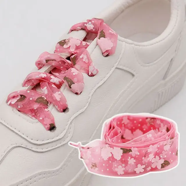 Flat Snow Yarn Shoelaces 1