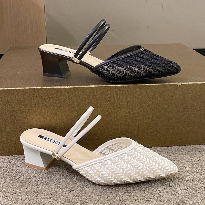 Strin Bead Pantofole Casual Tacco quadrato Scarpe Donna Tacchi a punta Diapositive Med Pantofle Block Hih Cover 2024 PU_voghion.com