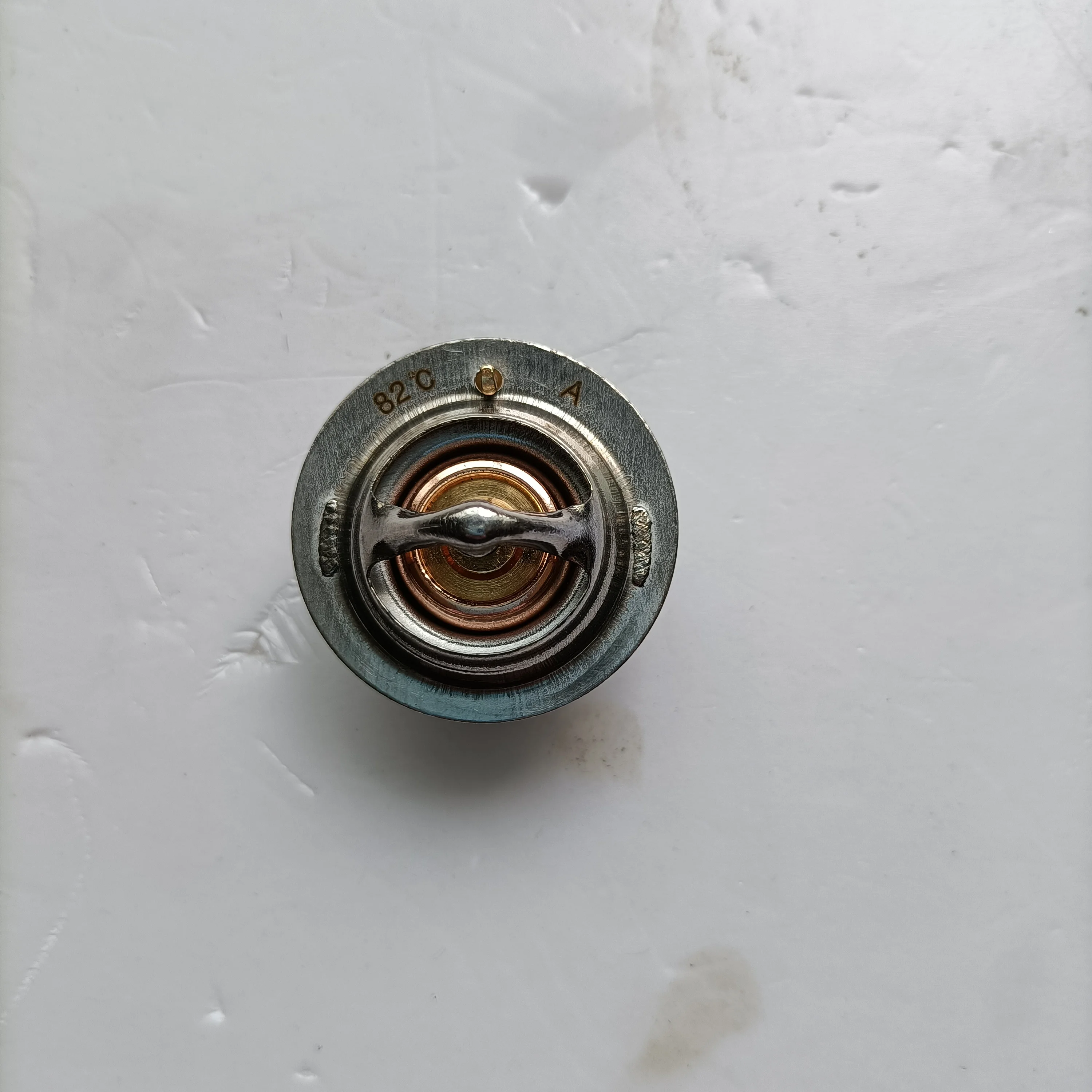 Auto Parts Thermostat for Changan Chana Alsvin 2010 475