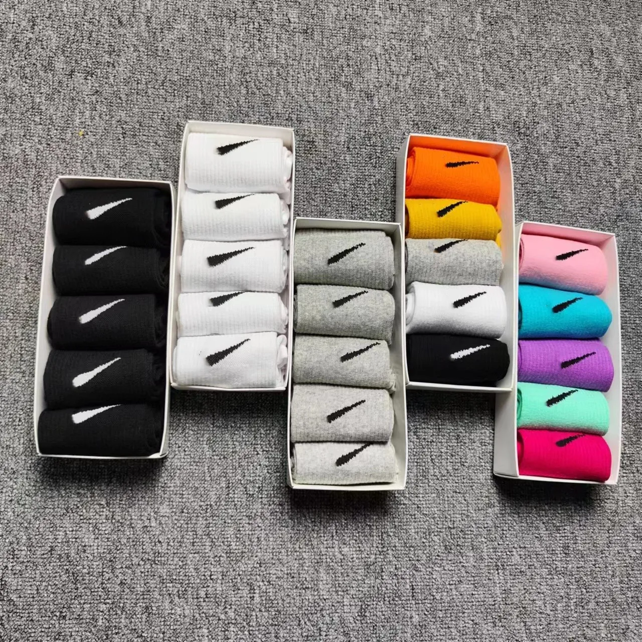 5 pairs/Designer stylish sports letter N printed socks pure cotton  man woman cotton athletic basketball socks box packaging