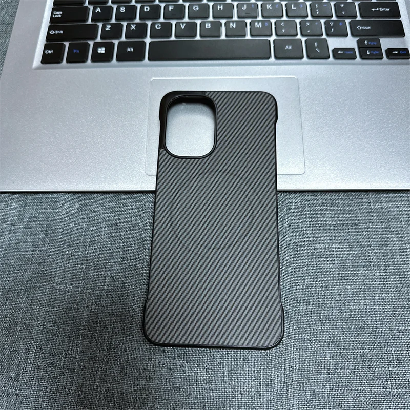 Carbon Fiber Magnetic Wireless Charging Slim Protective Phone Case