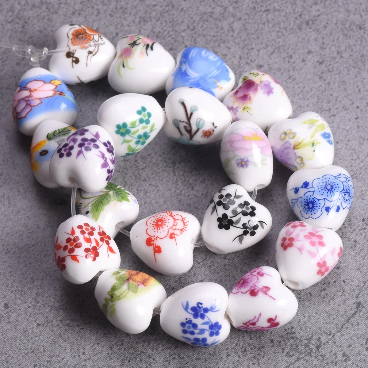 10 pçs 13x12mm forma do coração padrões de flores cerâmica porcelana solta artesanato contas lote para fazer jóias conclusões diy