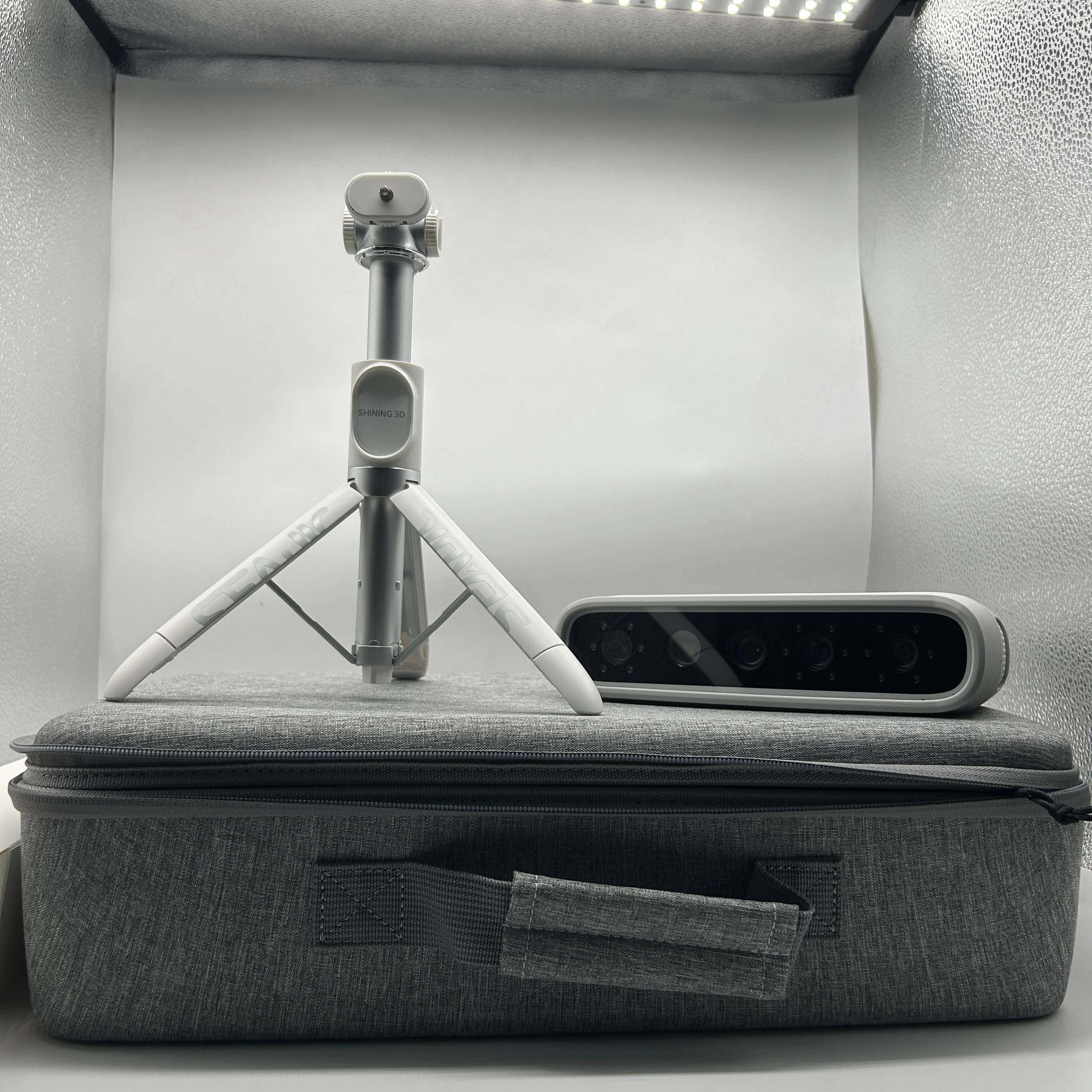 Рисунок 5 - Сияющий 3D новый стоматологический