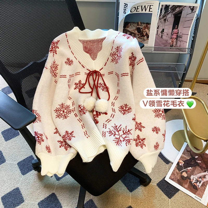 

2024 New Autumn Winter Christmas Knitted Spliced Vintage Sweaters Snowflake Loose Round Neck Fashion Long Sleeve Pullover Jumper