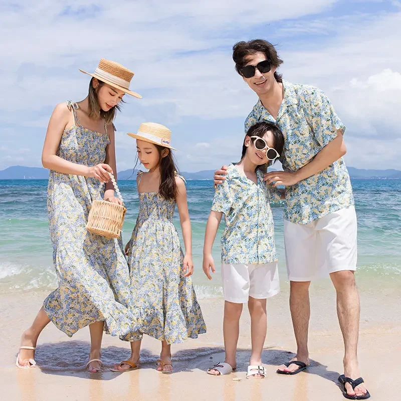 Mom Dad and Baby Matching Outfits Family Look Father and Son