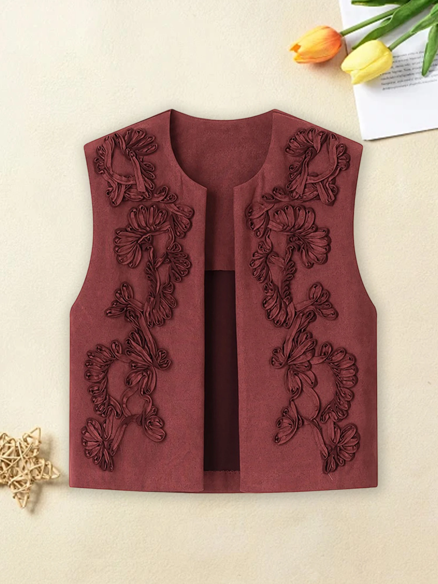 Ladies Autumn Winter Vest Fashionable Faux Suede Embroidered Sleeveless Coat with Casual Chic Design