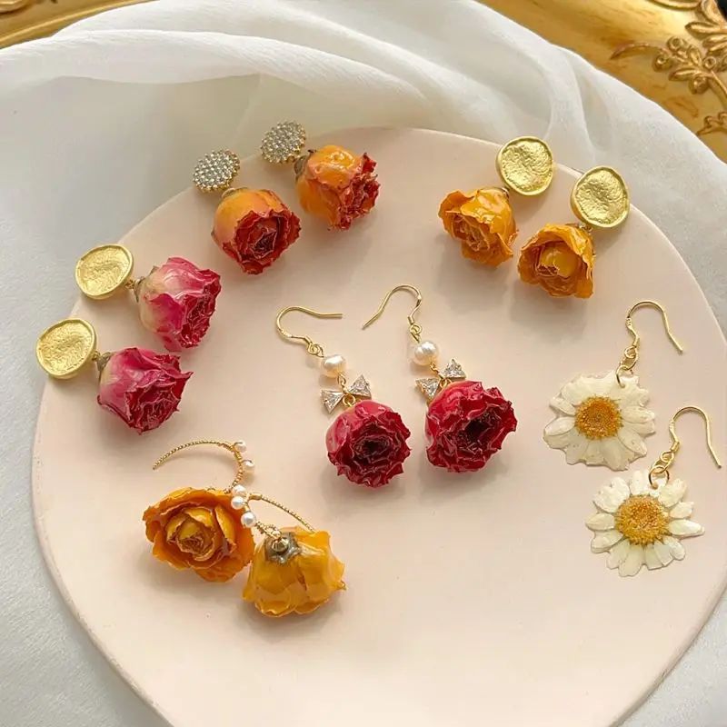 Unique Immortal Flower Earrings Elegant Women Statement Jewelry Sweet Natural Rose Flower Earrings 2024 Statement Jewelry Gifts