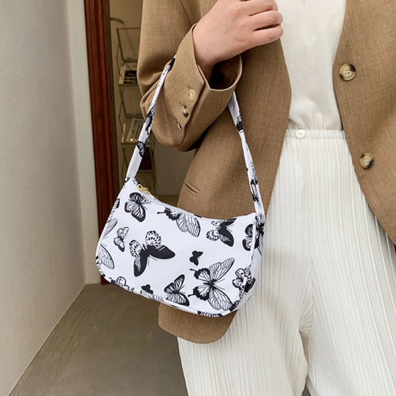 New Fashionable Flow Large Capacity Casual Lightweight Oxford Bag Ladies Fashionable Street One Shoulder