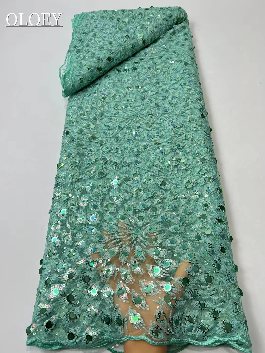 

Elegant French Lace Fabric African Embroidery With Sequins Nigerian Fabric For Wedding Party Dress