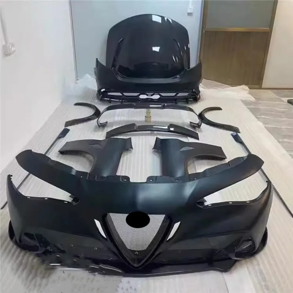 

Body Kit Front Rear Bumper Assembly For Alfa Gulia Engine Hood Side Skirt Tail Throat Tail Throat Eyebrow Fender Car Accessories