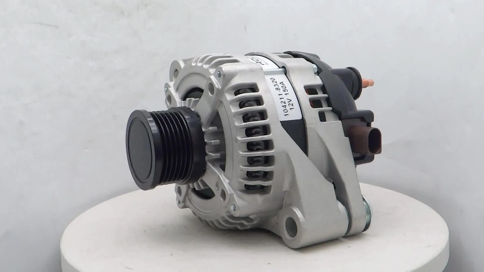 NEW HNROCK 12V 150A ALTERNATOR 104211-8320 20132135 2040531