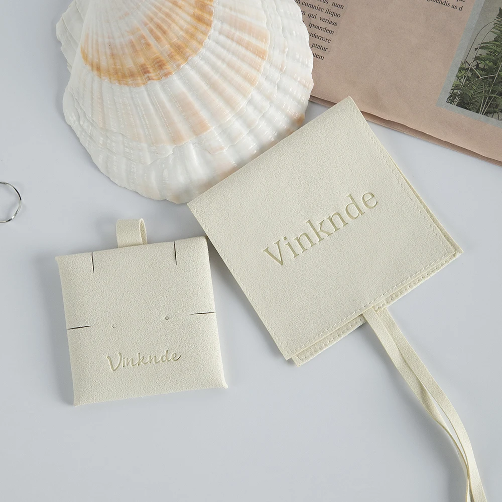 Individuelles Logo 8x8cm Mikrofaser-Schmuckbeutel mit 6x6cm Karte für Ringe, Ohrringe, Halsketten Aufbewahrungsorganizer Hochzeitsgeschenk-Verpackung – Detail 13