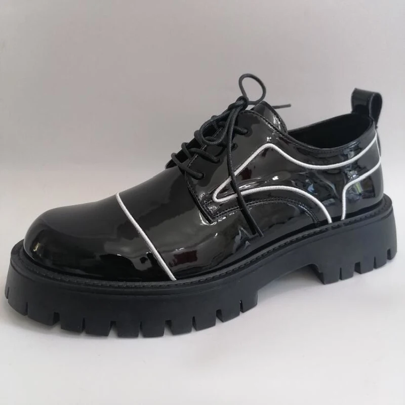 

Mens Casual Shoes Black Patent Luxury Leather Male Man Wedding Shoes Derby Shoes for Men Designer Shoes Men