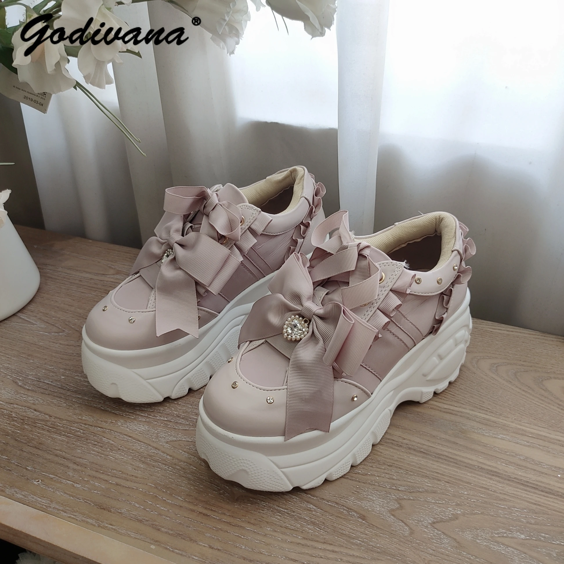 Japanese Style Sweet Women's Sneakers New Spring and Autumn