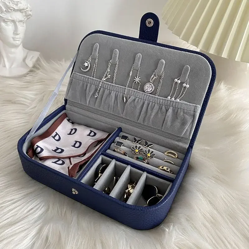 2025 Portable Jewelry Box Jewelry Organizer Display Travel Jewelry Case Boxes Button Leather Storage Chenille Jewelers Joyero 5