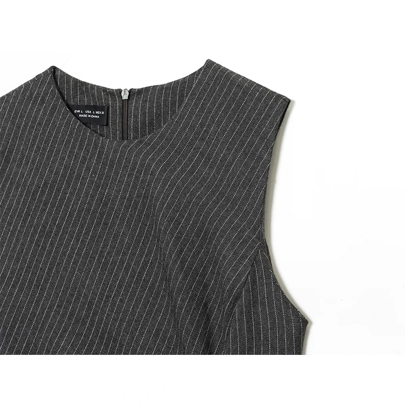 2025 New Women Sleeveless Dress Fashion Buckle Decoration Stripe Long Dresses O neck Ruched Slim Midi Women's Dresses