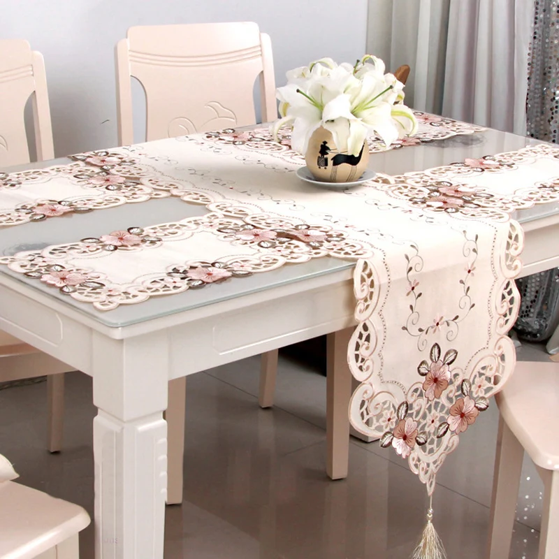 

1pc Jacquard Lace Floral Embroidered Table Runner Translucent Table Cloth Household Supplies Home Decor Table Decor Muti Sizes