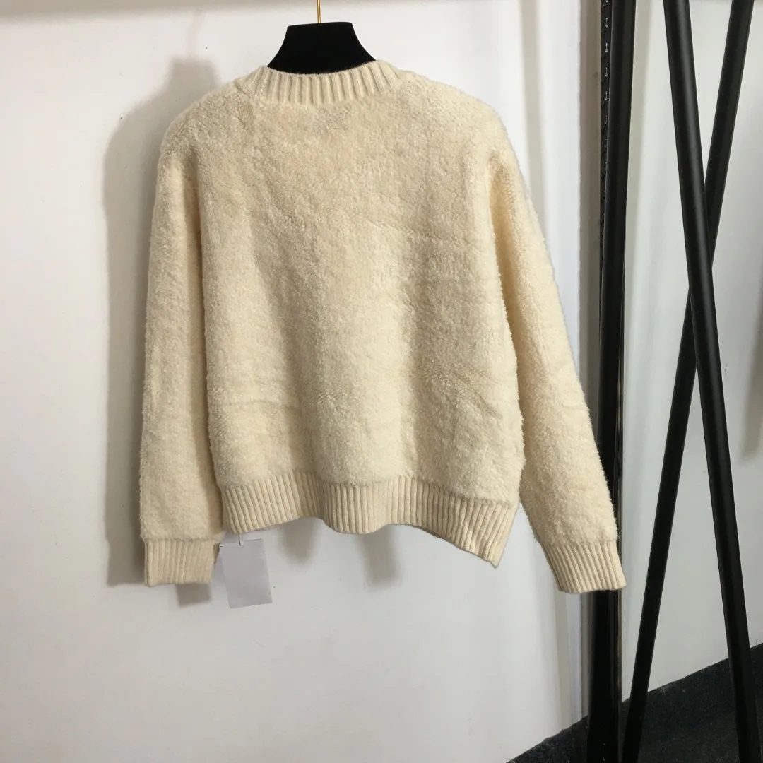 

Autumn/Winter New Logo Leather Round Neck Long Sleeve Knitted Cardigan