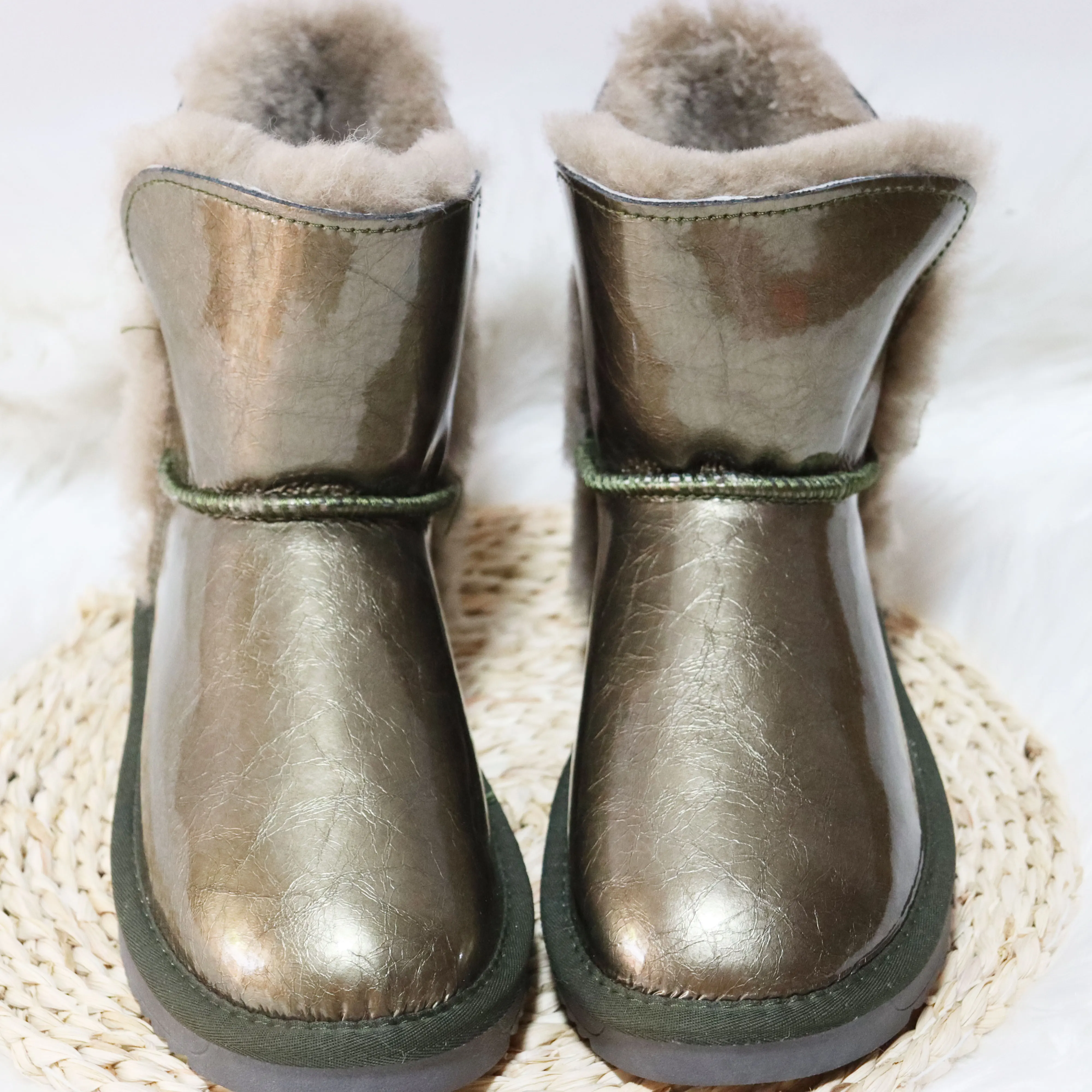 

2023 Genuine Cowskin Boots Australia Women Sheep Wool Boots Winter Snow Boots Waterproof Leather Non-Slip Ankle Women's Shoes
