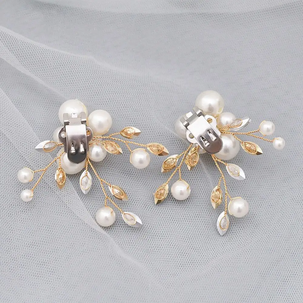 1PC (1 쌍이 아님) 이동식 웨딩 신발 장식 가방 브로치 크리스탈 진주 참 버클 수제 합금 꽃 신발 클립