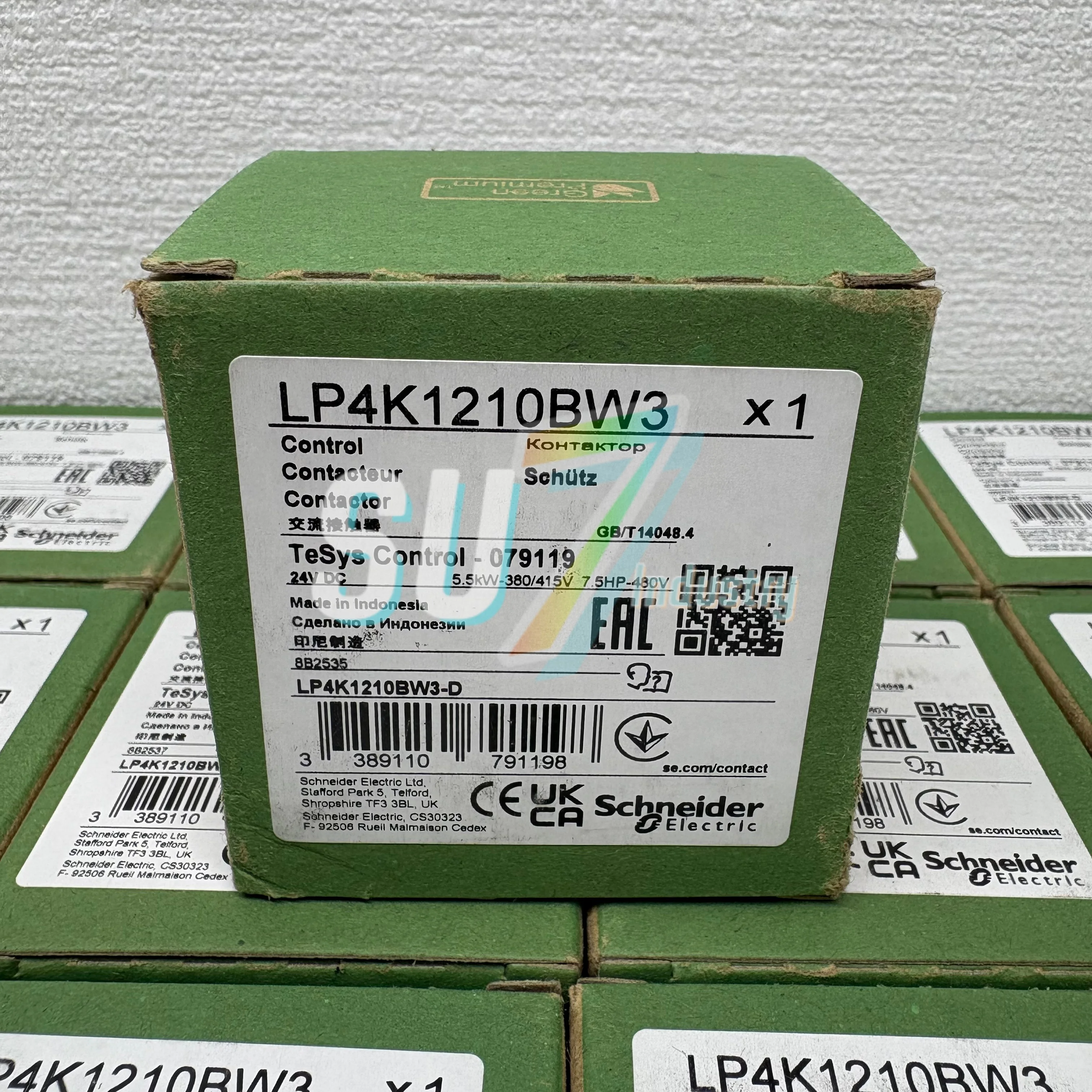 LP4K1210BW3 새 제품