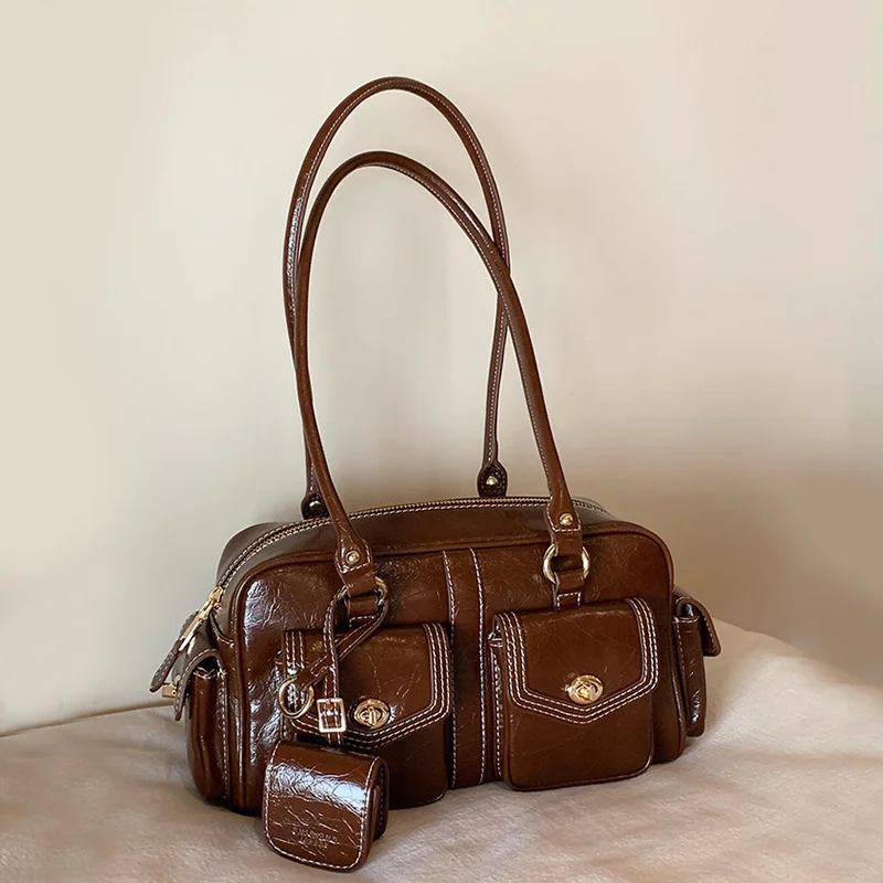 Luxuriöse Boston-Taschen, neue Handtaschen für Damen, trendige, vielseitige Pendler-Handtasche mit Anhängern, Schulter- und Umhängetaschen, Pillow Bags